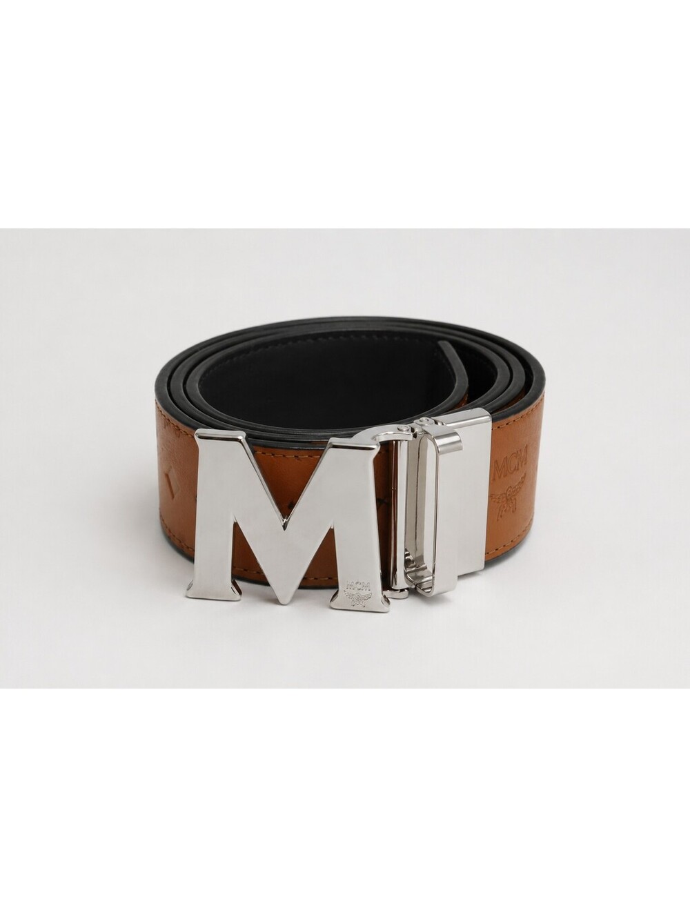MCM Reversible Cognac Brown & Black Leather Belt with Silver Buckle – Size 43